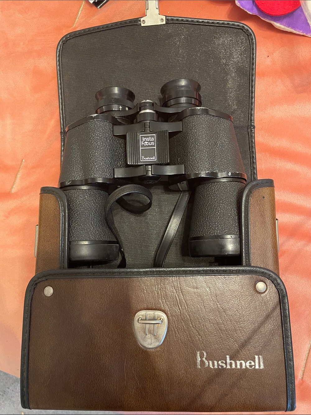 Black Insta Focus Binoculars with Carry Case